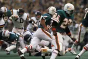 Super Bowl VIII, Miami Dolphins Larry Csonka in action vs Mi - 1974 Old Photo