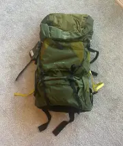 Osprey Atmos AG 65 Men's Trekking Backpack Outdoor Green *NEW WITH TAGS*