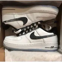 在飛比找Yahoo!奇摩拍賣優惠-Nike Air Force 1 Low Remix 白黑銀