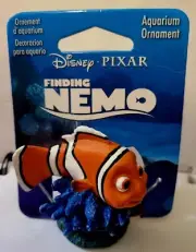 Penn-Plax Finding Nemo Clownfish with Blue Coral Aquarium Ornament