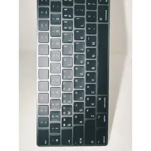 蘋果原廠含數字鍵盤 英文, 日文, 韓文 無線藍芽, 黑色鍵盤 Apple Magic Keyboard