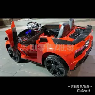 【宗剛零售/批發】類“Lamborghini 藍寶堅尼 鍘刀式油壓車門 搖擺 隱藏行李拉桿 皮椅 多功能音響 雙馬達