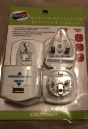Worldwide Adaptor with usb and plug set American Tourister for foreign outlets