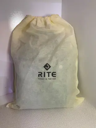 RITE 吐司包 皮革 酪梨沙拉 EV03