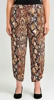 TS TAKING SHAPE plus size S - M / 18 Bamboo Java Pants tapered leg stretch NWT!