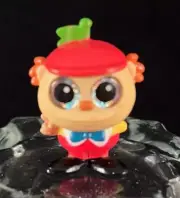 Disney Doorables - Tweedle Dee - Alice In Wonderland - Series 8 - Rare