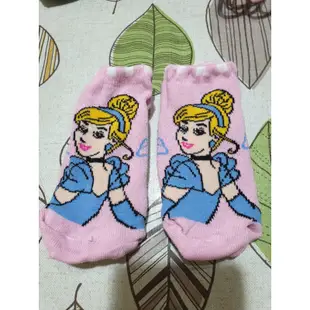 (新品現貨) 彰化社頭襪子 台灣製造 大朋友襪子 大童襪子  迪士尼襪子 卡通襪子 胡迪 玩具總動員 米妮 灰姑娘 貝兒