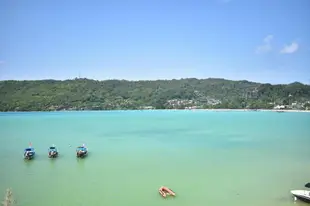 皮皮海灘飯店Phi Phi Beach Front Hotel