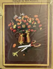 Rare Vtg 'Sunlit Flowers' Jiffy Stitchery Crewel Kit/Sunset Designs #375