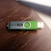Green Dolphin USB Flip Flash Drive Memory Stick Thumb 32Gb Win Formatted