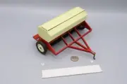 Grain Drill Lid and Hinges - Ertl - For International Grain Drill - 16th