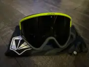 Volcom Yae BRAND NEW Snow Goggles Citrus/Grey Onesize