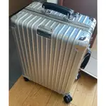 99成新（現貨）RIMOWA CLASSIC CABIN 銀色/黑色 21寸 鋁鎂合金材質 登機箱 97353004