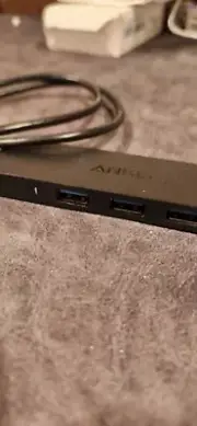 Anker 4-Port USB 3.0 Hub, Ultra-Slim Data USB Hub with 2 Ft Extended Cable A7516