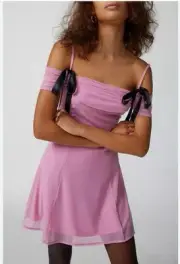 Urban Outfitters Kimchi Blue Allison Mesh Mini Dress size M in pink