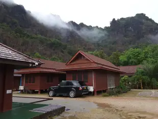 空羅景觀度假飯店The Kong Lo View Hotel and Resort