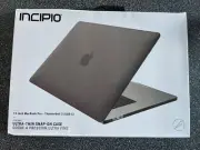 Incipio 13” MacBook Pro Thunderbolt 3 USB-C Ultra Thin Snap on Case Grey New