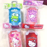 在飛比找蝦皮購物優惠-Sanrio三麗鷗Hello Kitty/大眼蛙/拉桿旅行箱