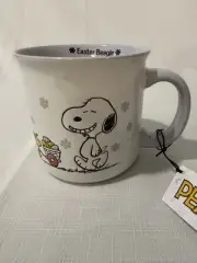 Peanuts Easter Mug. Snoopy & Woodstock Easter Beagle 21 oz Ceramic Mug NWT