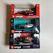 Burago F1 Red Bull, Ferrari, Mercedes & Red Bull Formula 1 Die-Cast 1:43 Set