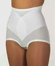 Cortland Foundations Lower Back Support White Brief Size 26/Small