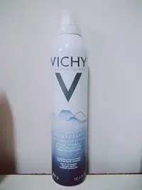 在飛比找Yahoo!奇摩拍賣優惠-全新 VICHY 薇姿 火山礦物溫泉水 溫泉舒緩噴霧 300