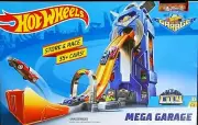 HOT WHEELS BRAND NEW "MEGA GARAGE CITY" UNOPENED BOX STORE & RACE 35+ CAR GARAGE