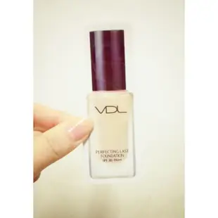 VDL 完美持久粉底液 perfecting last foundation