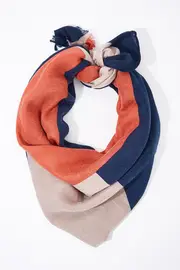 Geometric Scarf--GRE-S008