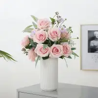 在飛比找樂天市場購物網優惠-仿真玫瑰花假花絹花家居客廳裝飾餐桌擺件塑料花束婚慶花瓶插花藝