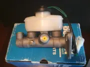 Bendix 12148 Y12148 Master Cylinder New In Box