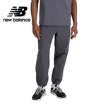 【NEW BALANCE】 NB 鬆緊抽繩休閒長褲_男性_墨灰色_AMP33553ACK