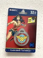DC Comics Wonder Woman 32GB Flash Drive Keychain Emtec USB 2.0