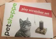 CAT PLAY SET scratch post string Feather Ball maze scratcher pole kitten toy (A1
