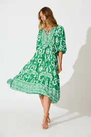 Barrymore Midi Smock Dress 3/4 Sleeve in Green Print S/M