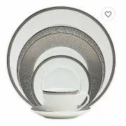 Waterford Aras 5- Piece Place Setting White Platinum Gray NEW Round Dinner Set