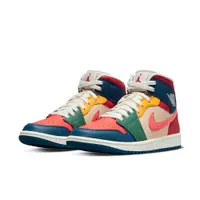 在飛比找PChome24h購物優惠-【NIKE】WMNS AIR JORDAN 1 MID SE