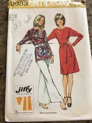 1972 SIMPLICITY #9983 - LADIES JIFFY COLLARLESS DRESS & TUNIC PATTERN 18 FF