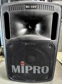 在飛比找Yahoo!奇摩拍賣優惠-（二手）MIPRO MA-808旗艦型 手提式 UHF 無線