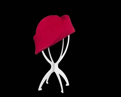 Hat stand for millinery display. White or black.