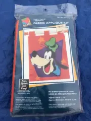 Caron Disney Goofy DF2003 Fabric Applique Kit Sealed 8x10”