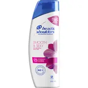 Head & Shoulders Smooth & Silky Anti-Dandruff Shampoo 200mL
