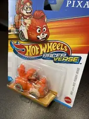 hot wheels Racer Verse Pixar Mei With Red Panda Ming