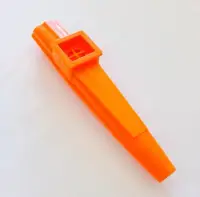 在飛比找Yahoo!奇摩拍賣優惠-格律樂器 Dunlop Kazoo 卡祖笛 橘色