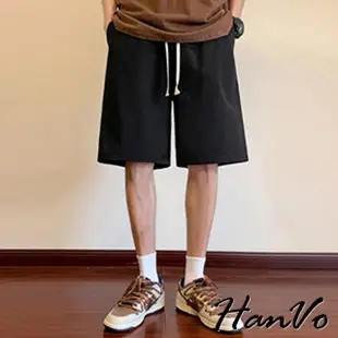 【HanVo】現貨 男款美式休閒運動冰絲短褲(吸濕排汗 透氣寬鬆五分褲 夏季潮流褲 男生下著 B3007)