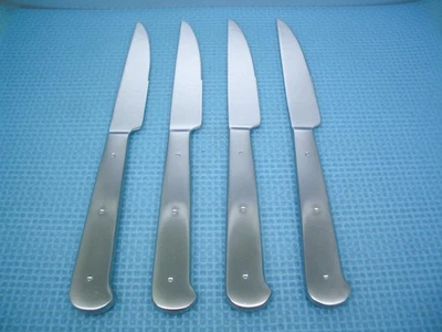 Zwilling Henckels Set of 4 NEW Porterhouse Serrated Edge Stainless Steak Knives