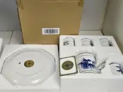 Lin Yi Arts Bamboo Design Blue & White PORCELAIN TEAPOT, PLATE & 4 CUP Set NIB