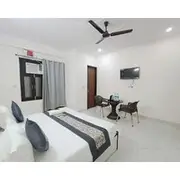 Hotel Krishna Tower