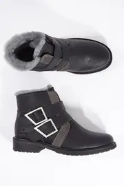 Bass Waterproof Leather Boot--EMU-BASS