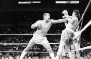 Renaldo Snipes Lands A Punch Against Alfredo Evangelista 1 Old Boxing Photo